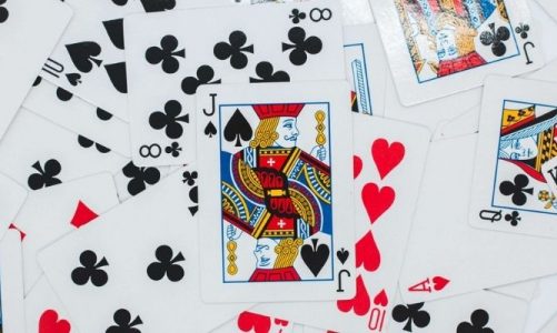 Play free solitaire games
